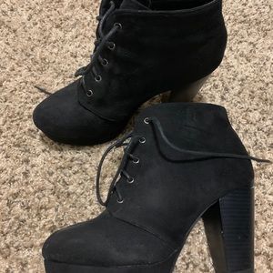 black booties